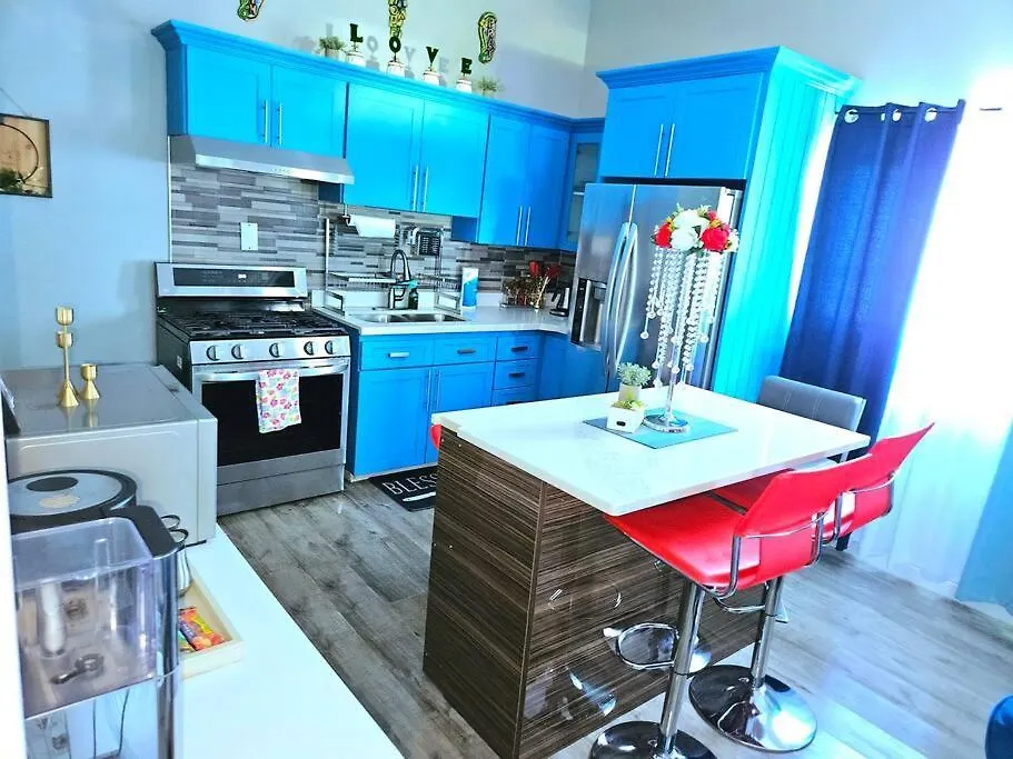 Modern Decor Apt Near Airport With Beach Club Access Montego Bay Jamaica